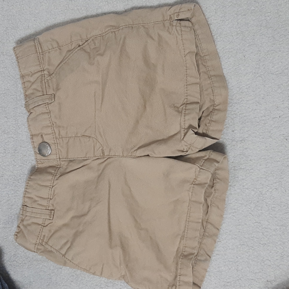 Old Navy Girls Khaki shorts 5T
